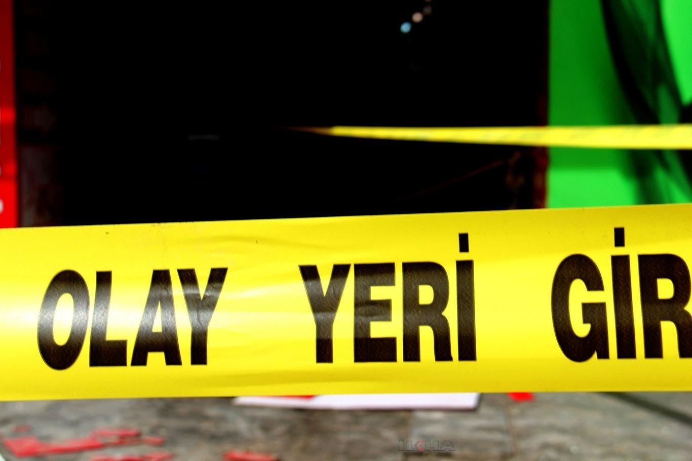Sakarya'da silahlı kavga: 4 ölü 4 yaralı Sakarya'da silahlı kavga: 4 ölü 4 yaralı